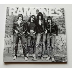 CD RAMONES: RAMONES