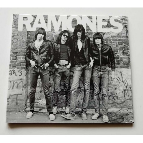 CD RAMONES: RAMONES